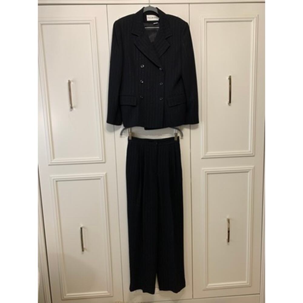 JH Collectibles Women's Black Pinstripe PantSuit Set Size 10 Formal 2 Piece
